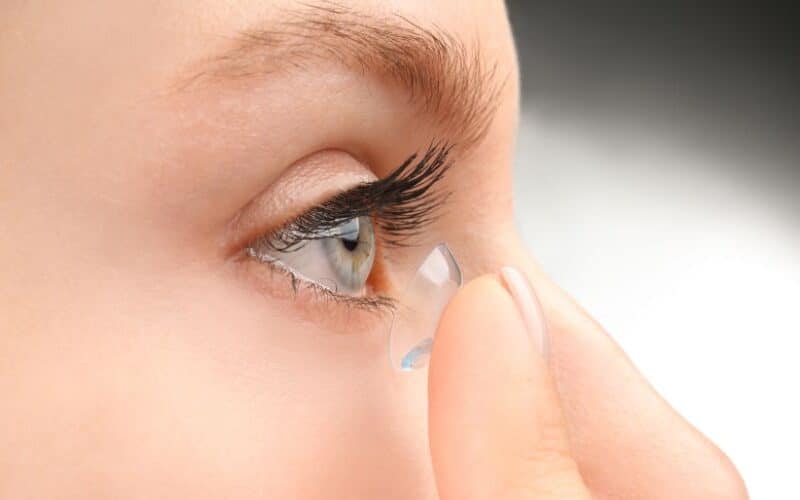 Tips for Contact Lens Wearers in Scottsdale - Scottsdale Eyeology - Optometrist